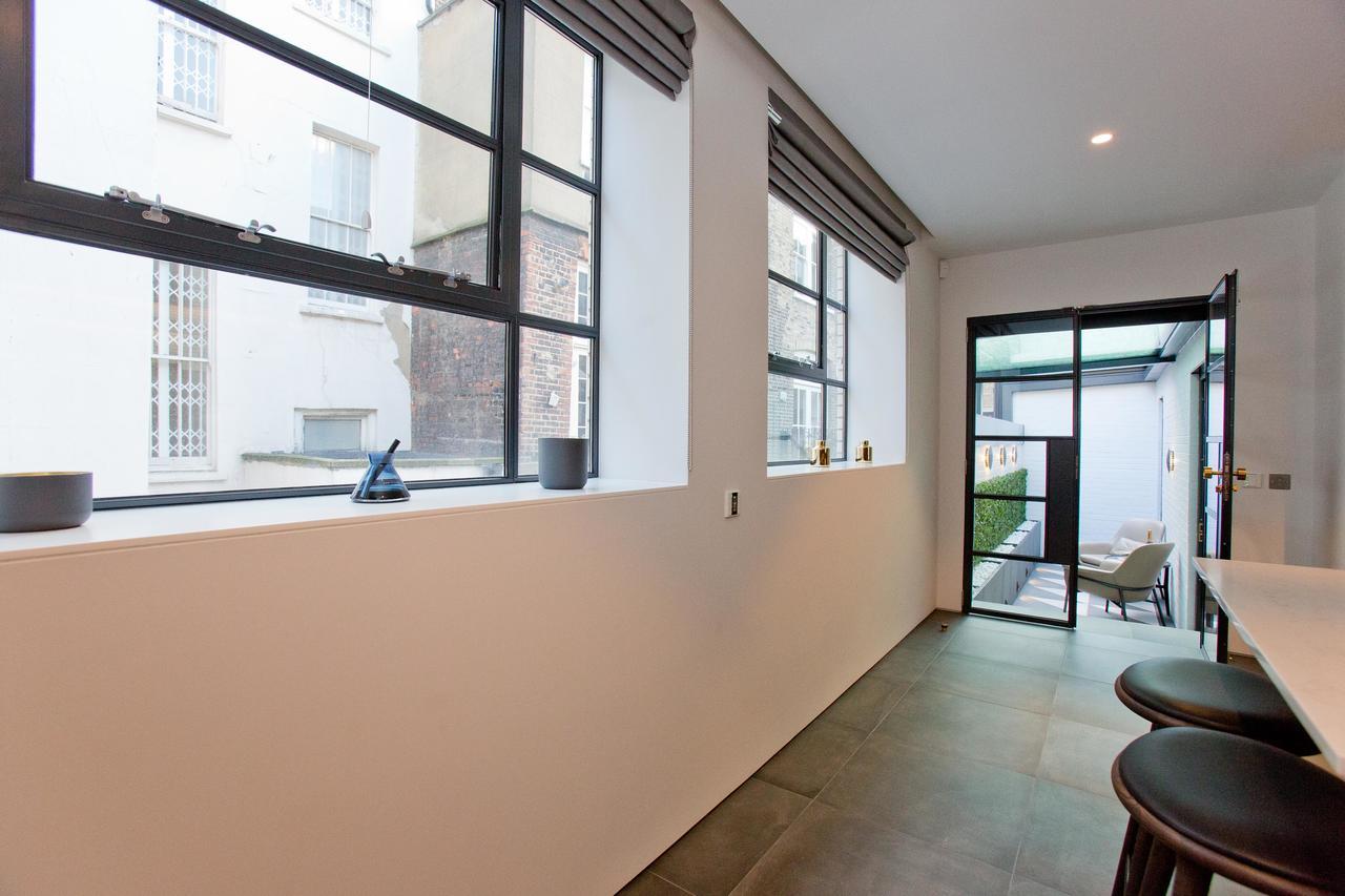 Luxury Royalty Mews Apartment London Room photo